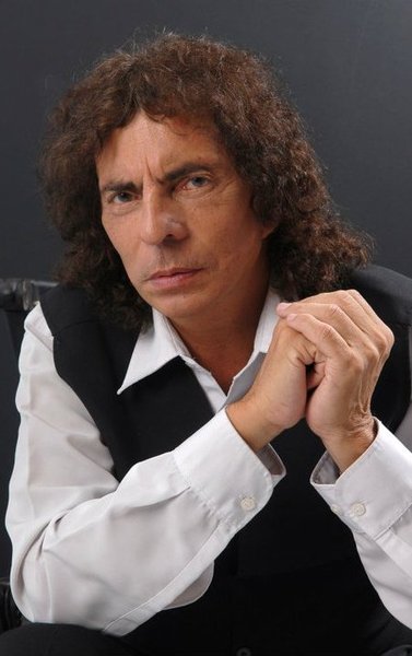 Alejandro Dolina