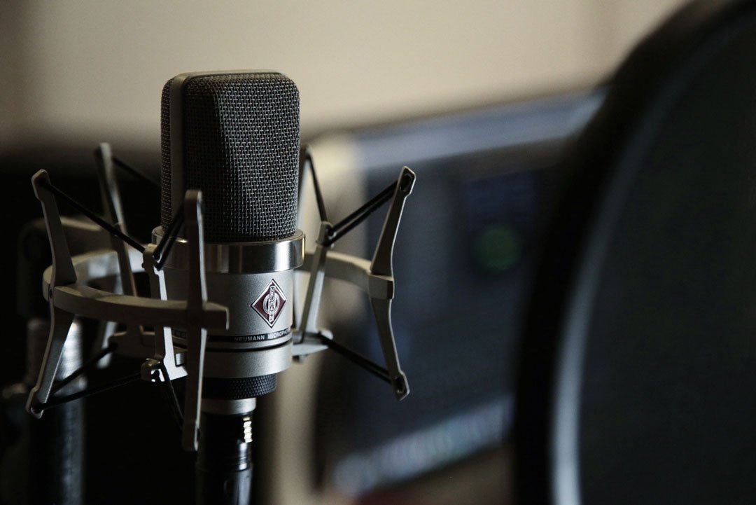 Micrófono profesional de podcasting broadcast
